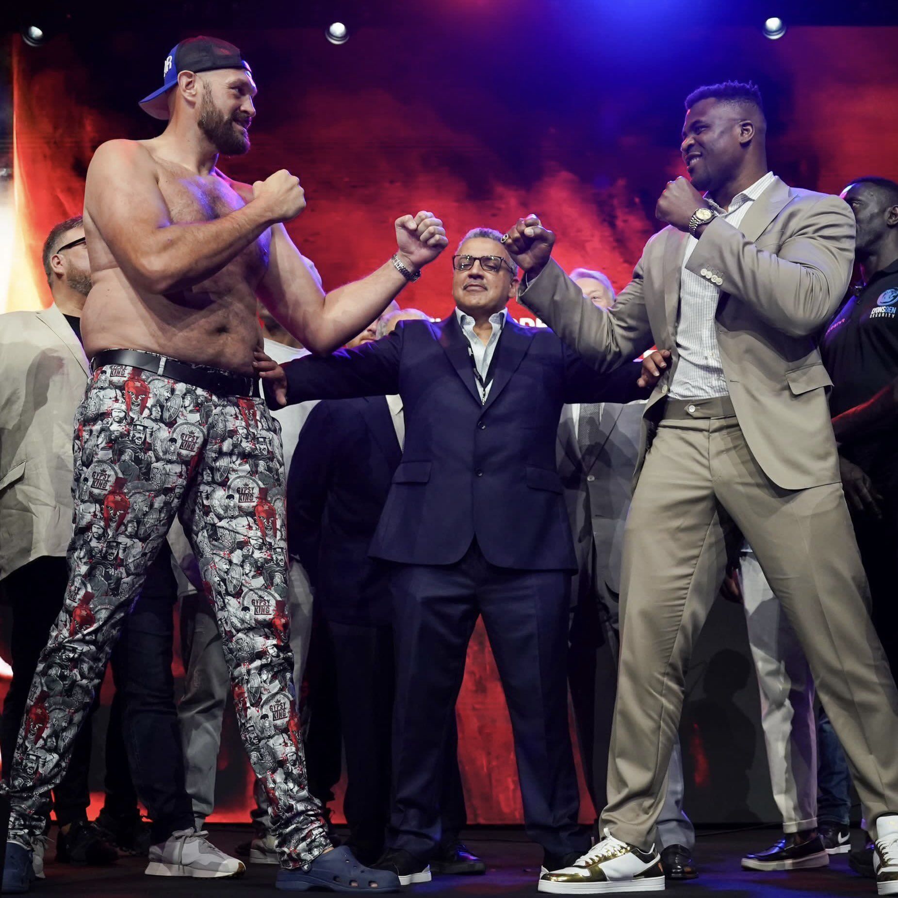Where to watch Fury - Ngannou: broadcast schedule of the boxing evening