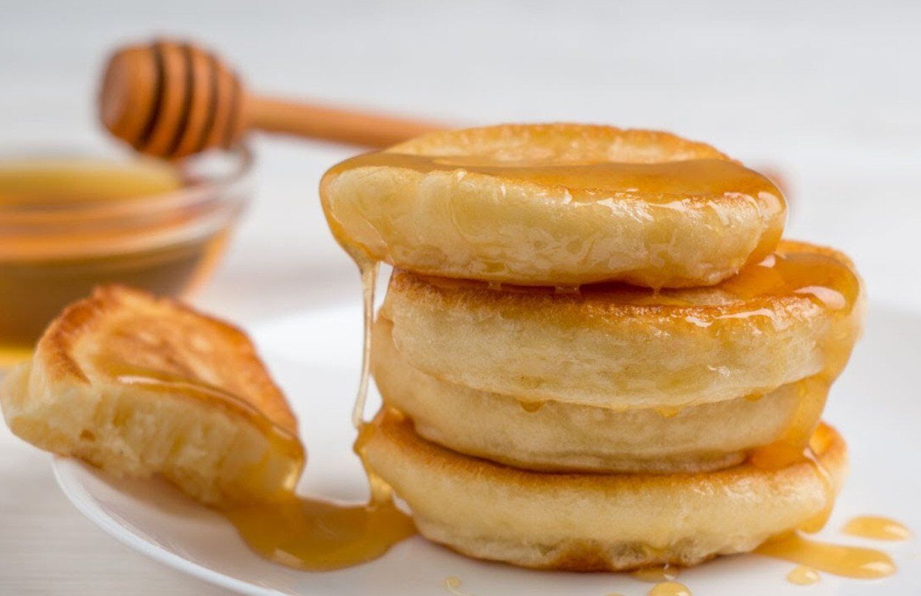 Fluffy pancakes with kefir