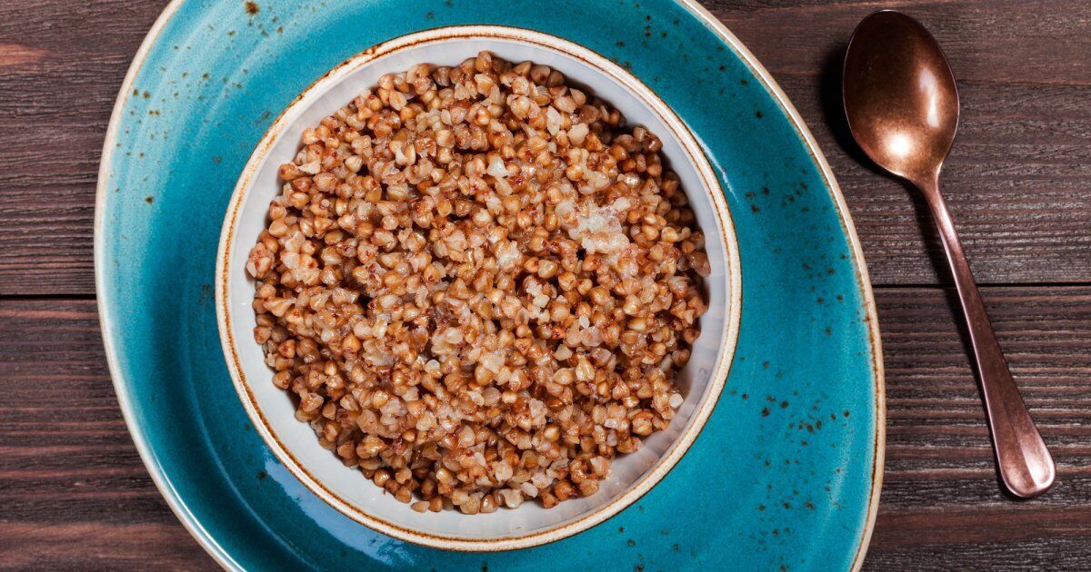 How to cook buckwheat so that it is crumbly