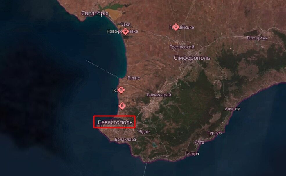Analitycy OSINT zidentyfikowali pozycje w Sewastopolu, z których okupanci wystrzeliwują rakiety z Bastionu. Zdjęcia satelitarne