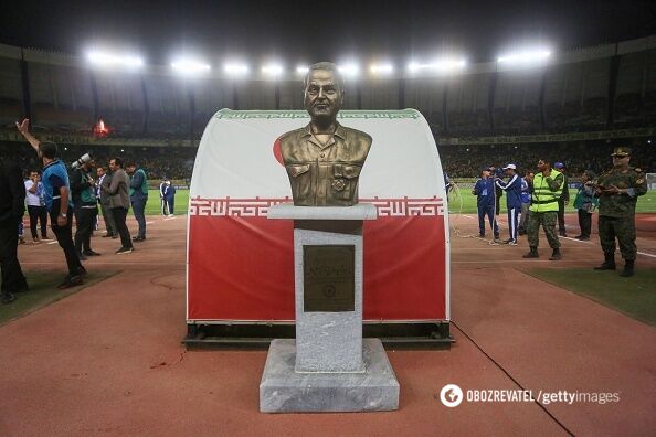 Scandal of the day. The famous club refused to go to a Champions League match in Asia because of the statue. Photo