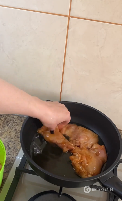 How to fry chicken fillet to make it juicy: we share the technology