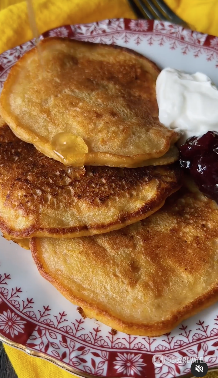 Delicious fried apple and pumpkin pancakes