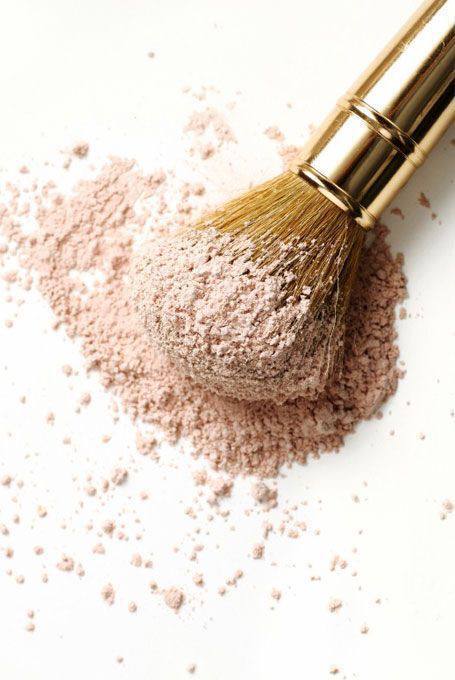 It will last all day long! Six secrets of super resistant makeup that really work. Photo