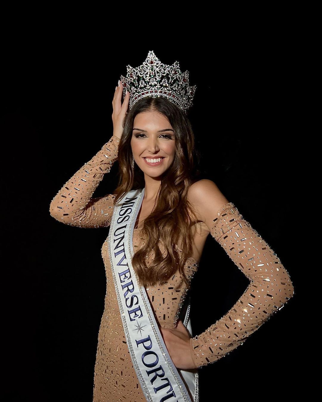 Osoby transpłciowe biorą udział w wyborach Miss Universe: jak wyglądają Marina Machete z Portugalii i Rikki Kolle z Holandii