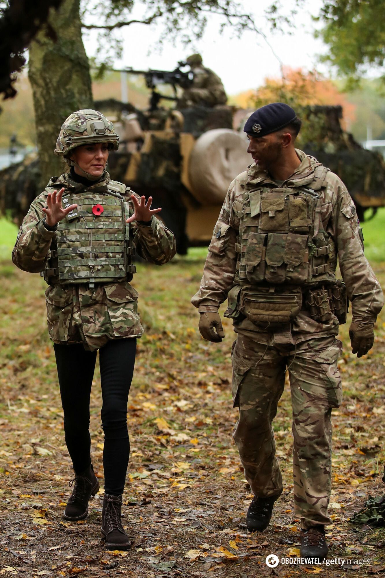 Kate Middleton in combat gear drove armored vehicles and delighted the web. Video