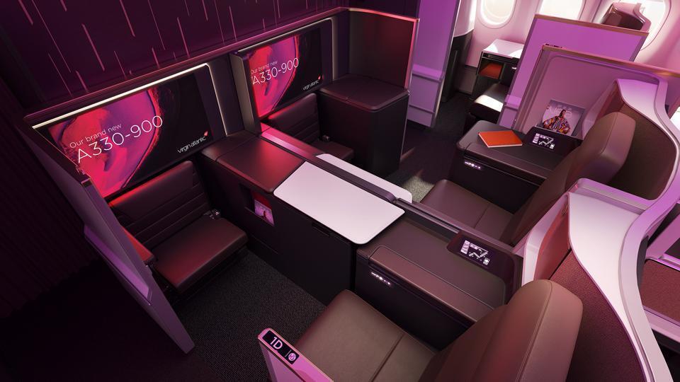Virgin Atlantic has introduced ''suites'' on its planes: what the seats look like in Business Class Plus. Photo.