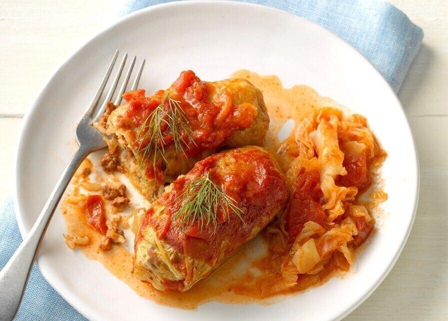 Cabbage rolls with cabbage