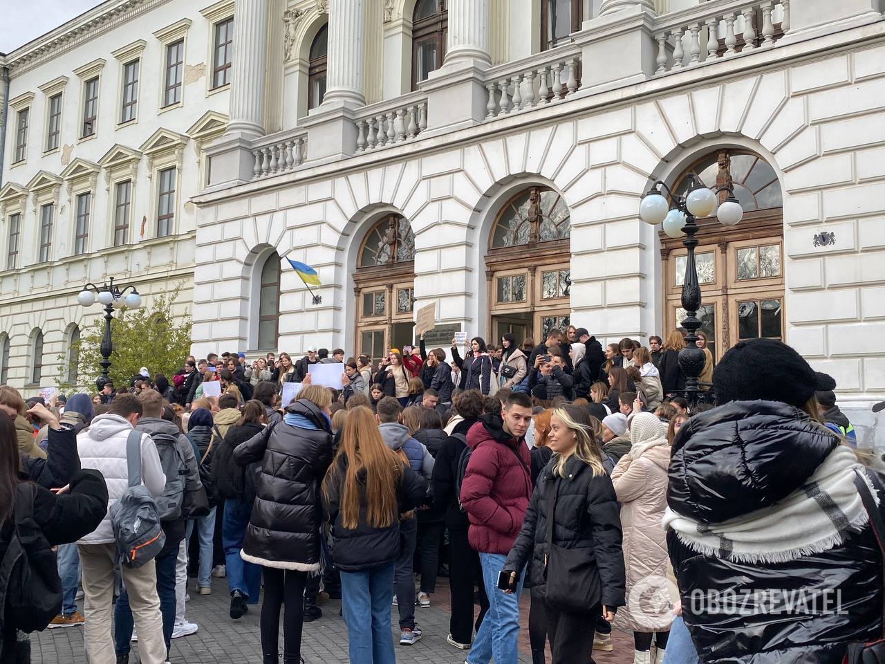 ''Zhańbić Ukrainę'': studenci we Lwowie domagają się uwolnienia Farion. Co wiadomo o skandalach z jej udziałem