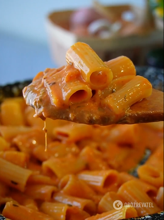 How to make delicious pasta in sauce for lunch