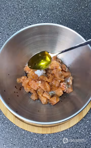 Jeśli nie masz czasu na bułki: jak zrobić babeczki z czerwoną rybą i nori