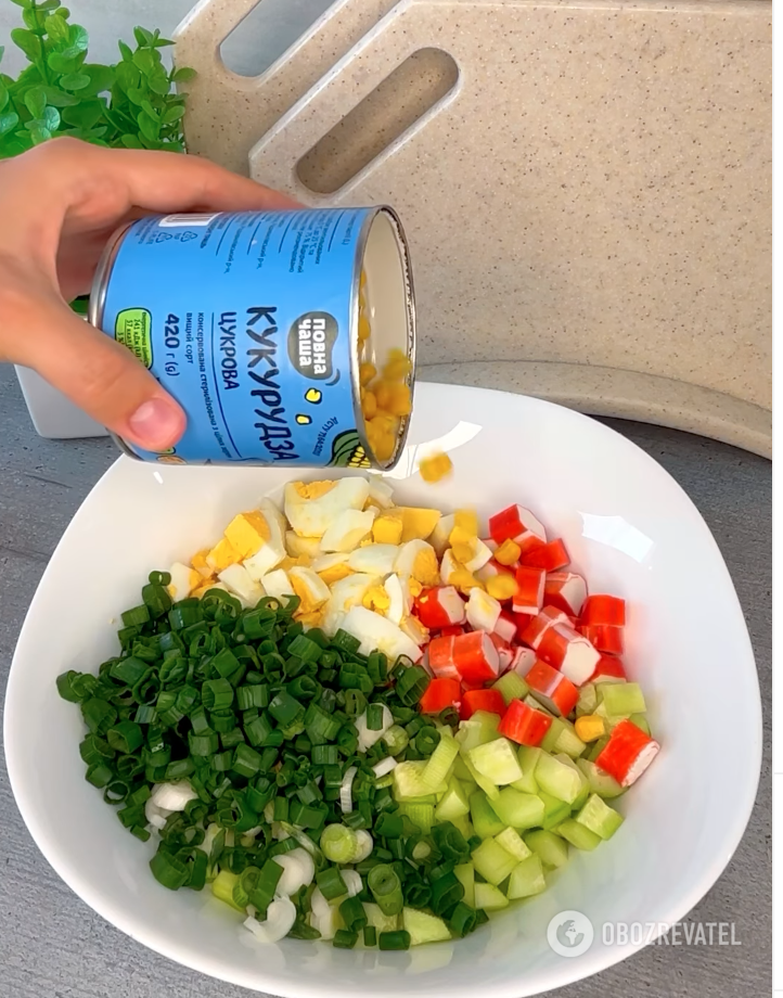 Preparation of the salad