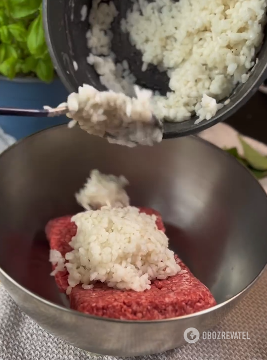 How to cook juicy cabbage rolls in the oven: perfect dish for a hearty lunch