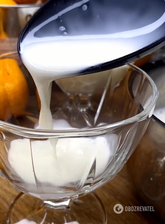 Seasonal tangerine panna cotta: you can make it for New Year's Eve