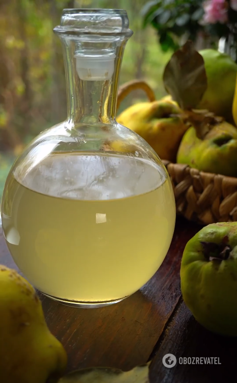 How to make homemade quince tincture: you need only 4 ingredients