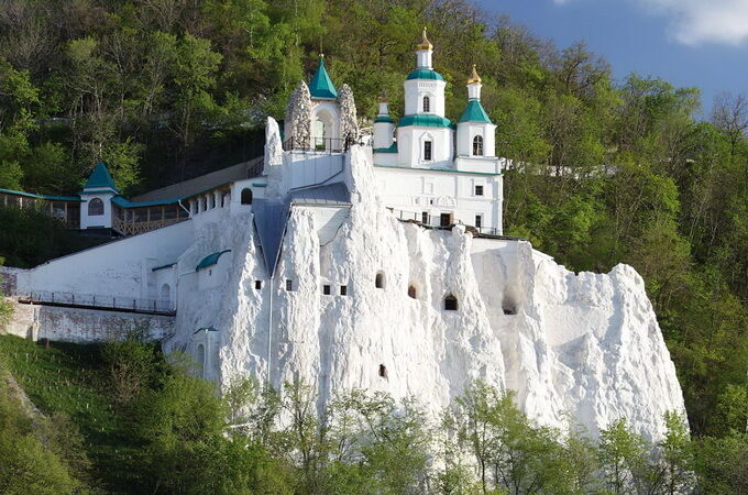 Holy Dormition Sviatogorsk Lavra