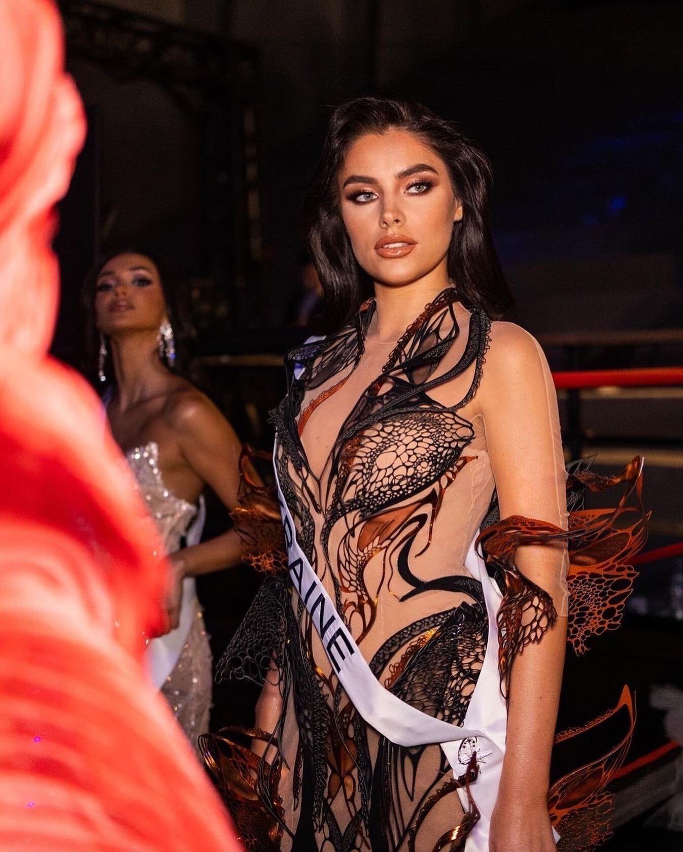 Angelina Usanova represented Ukraine with dignity in the semifinals of Miss Universe: Phoenix dress, swimsuit defile and a special award