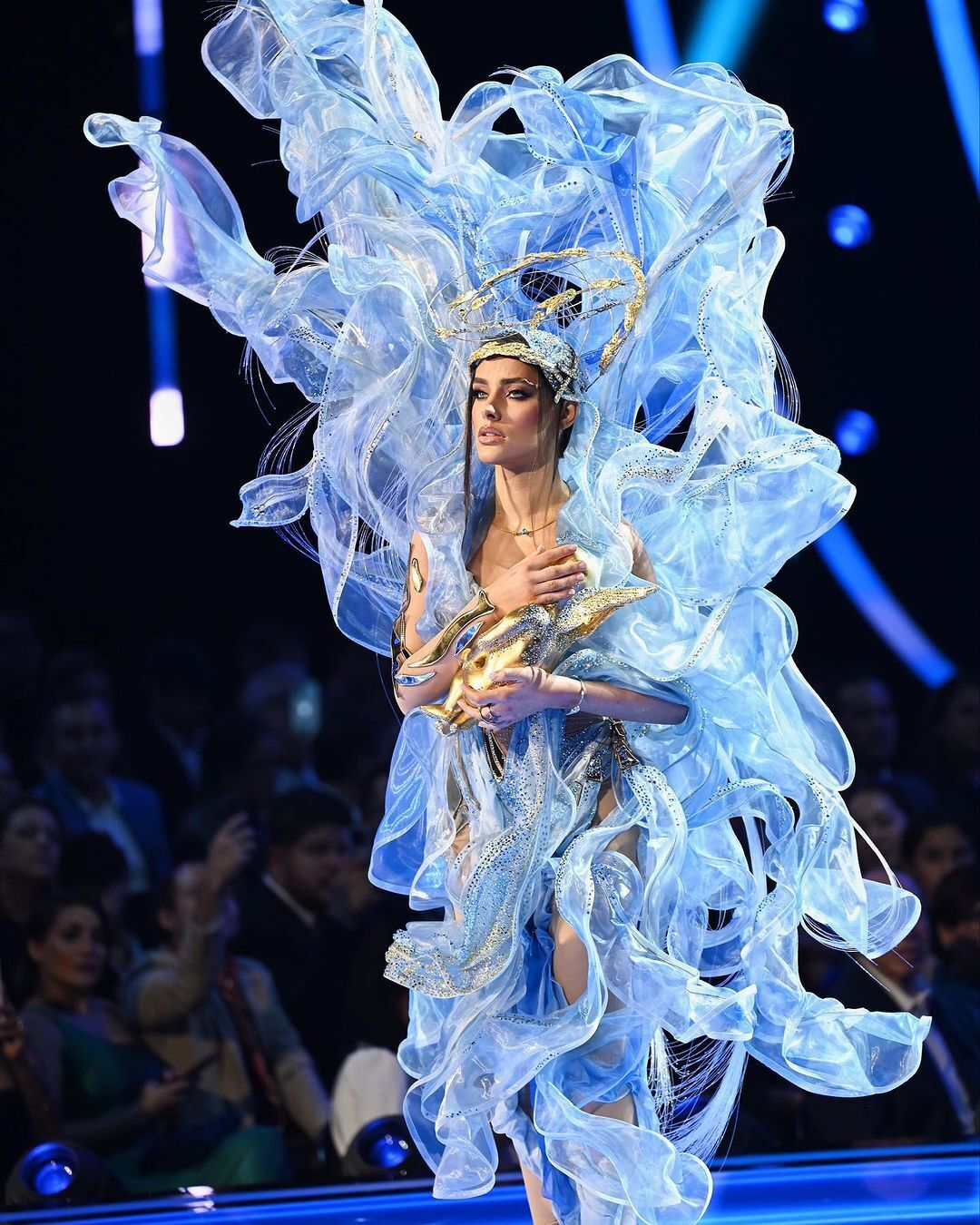 Anhelina Usanova amazed spectators with ''cosmic'' dress inspired by Ukrainian starry sky in the finals of Miss Universe 2023