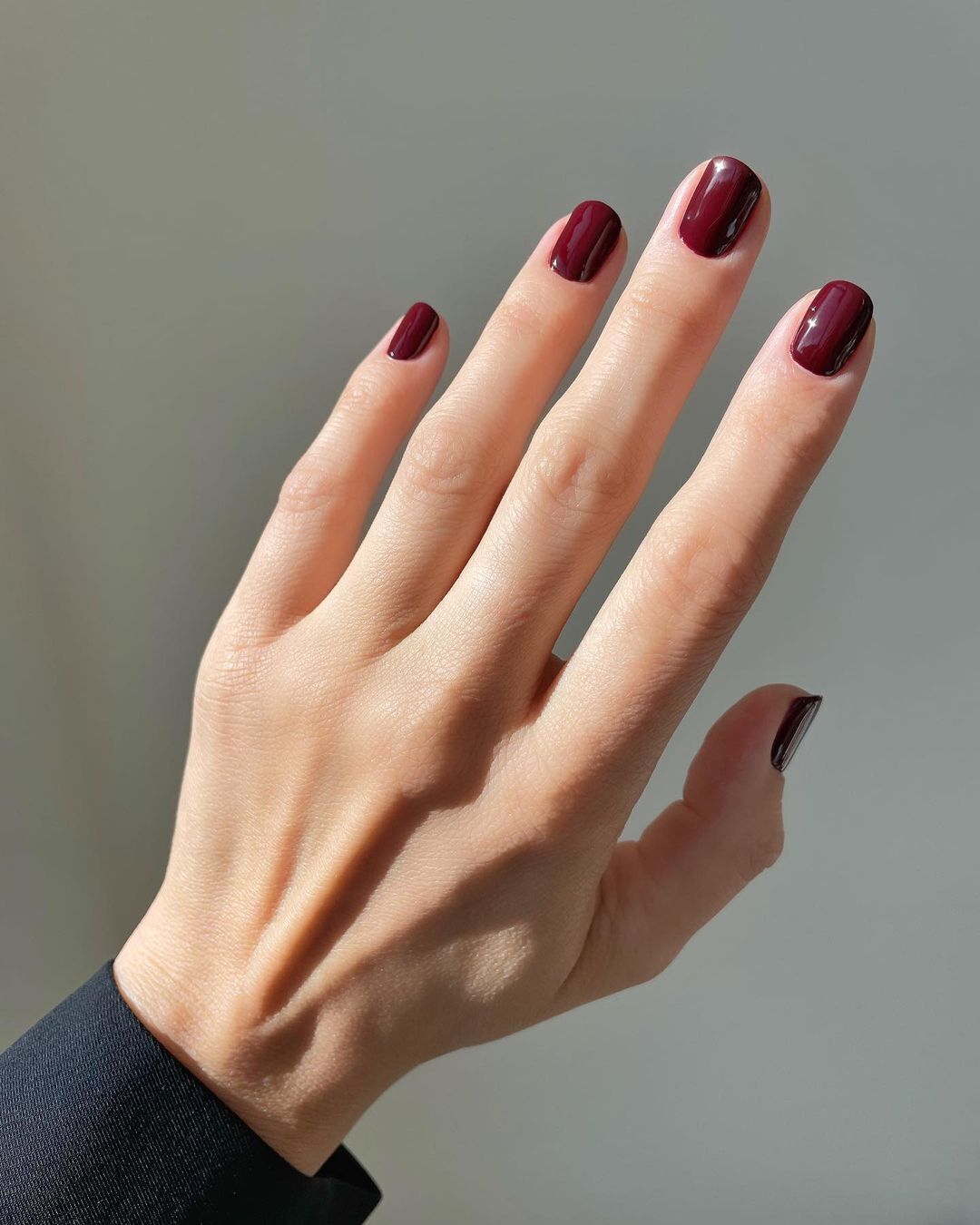 This color rules winter: the most fashionable manicure of the cold season 2023/2024 is named