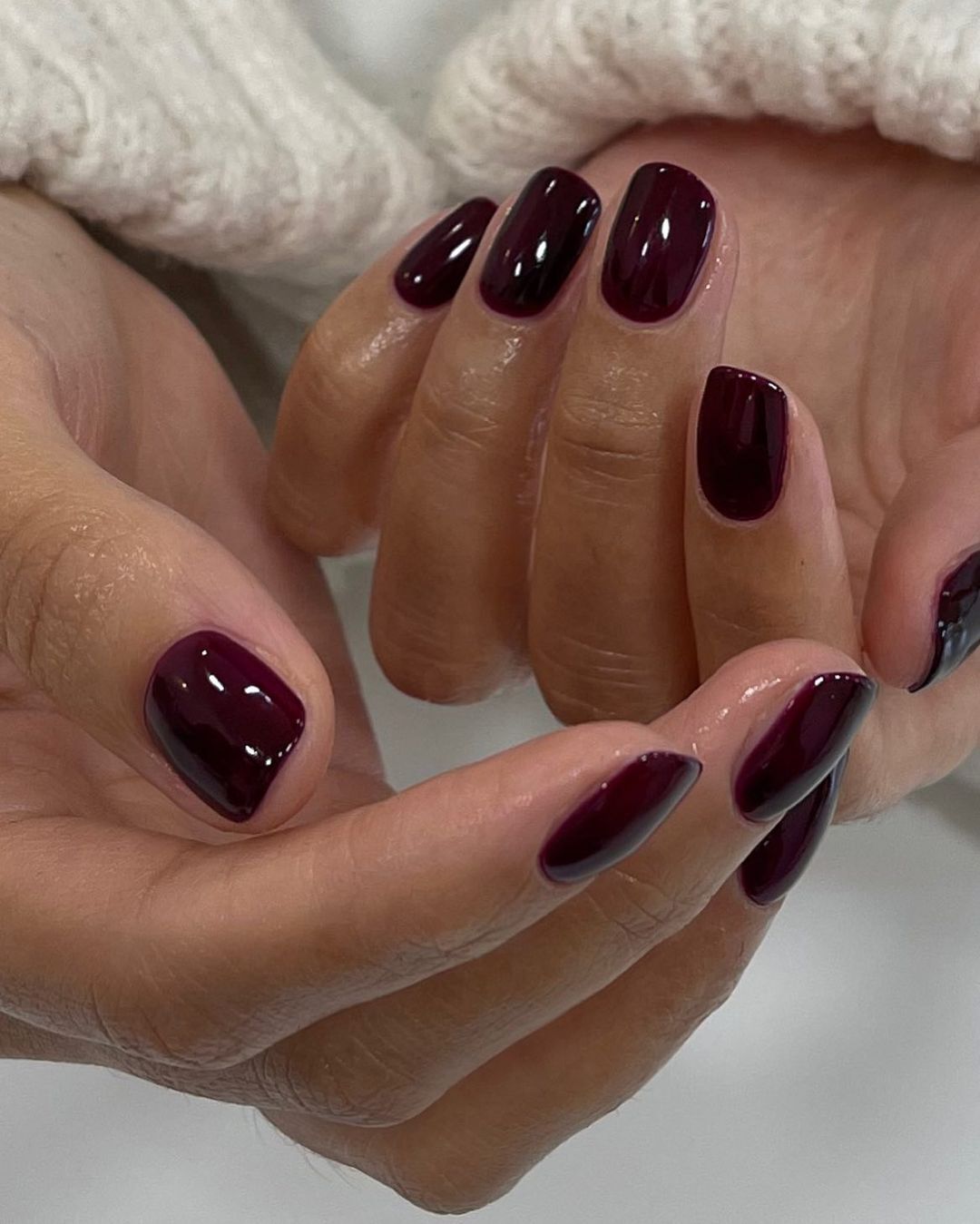 This color rules winter: the most fashionable manicure of the cold season 2023/2024 is named