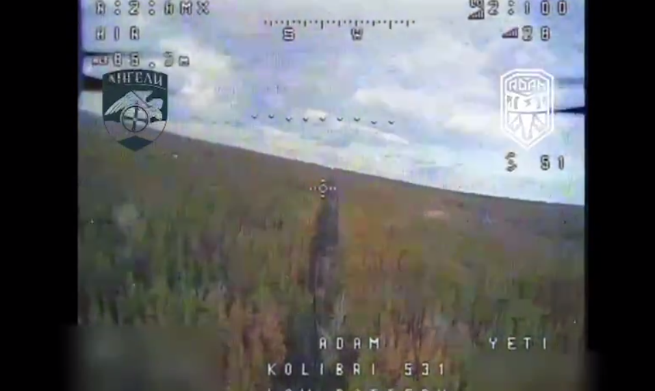 A heated meeting between a Ukrainian kamikaze drone and the occupiers caught on video