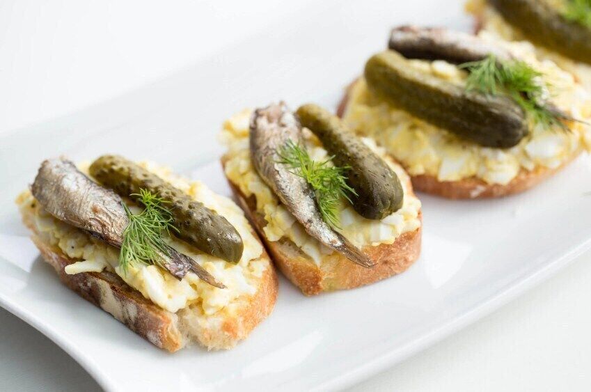 Ready-made sandwiches with sprats