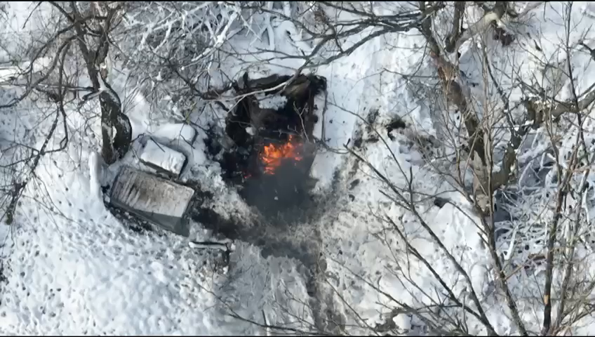 Destroyed along with the equipment: Ukrainian paratroopers show how they hunt the occupiers. Video