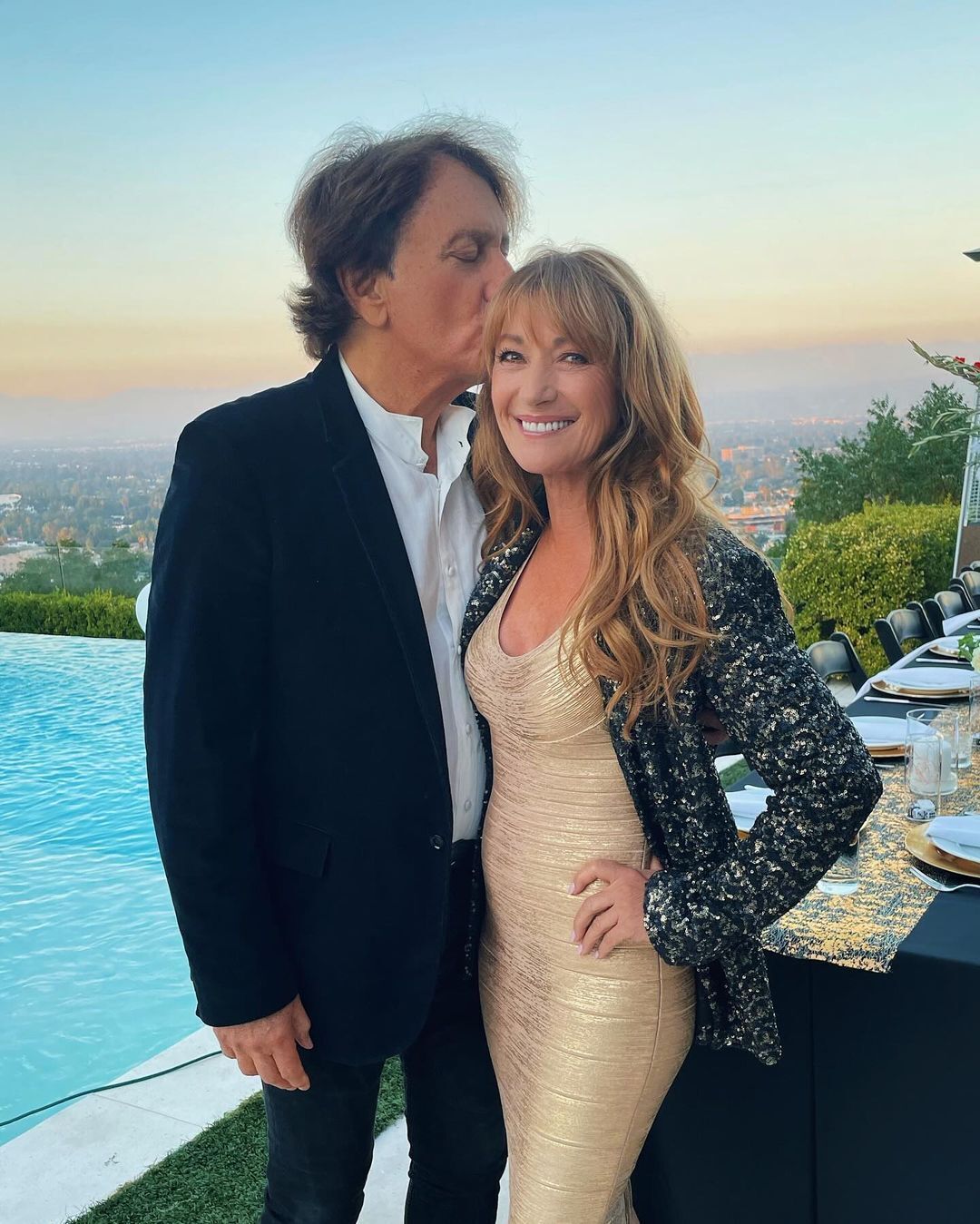 In love to the point of madness: what is the secret of 72-year-old ''James Bond girl'' Jane Seymour's relationship with 73-year-old musician John Zambetti?