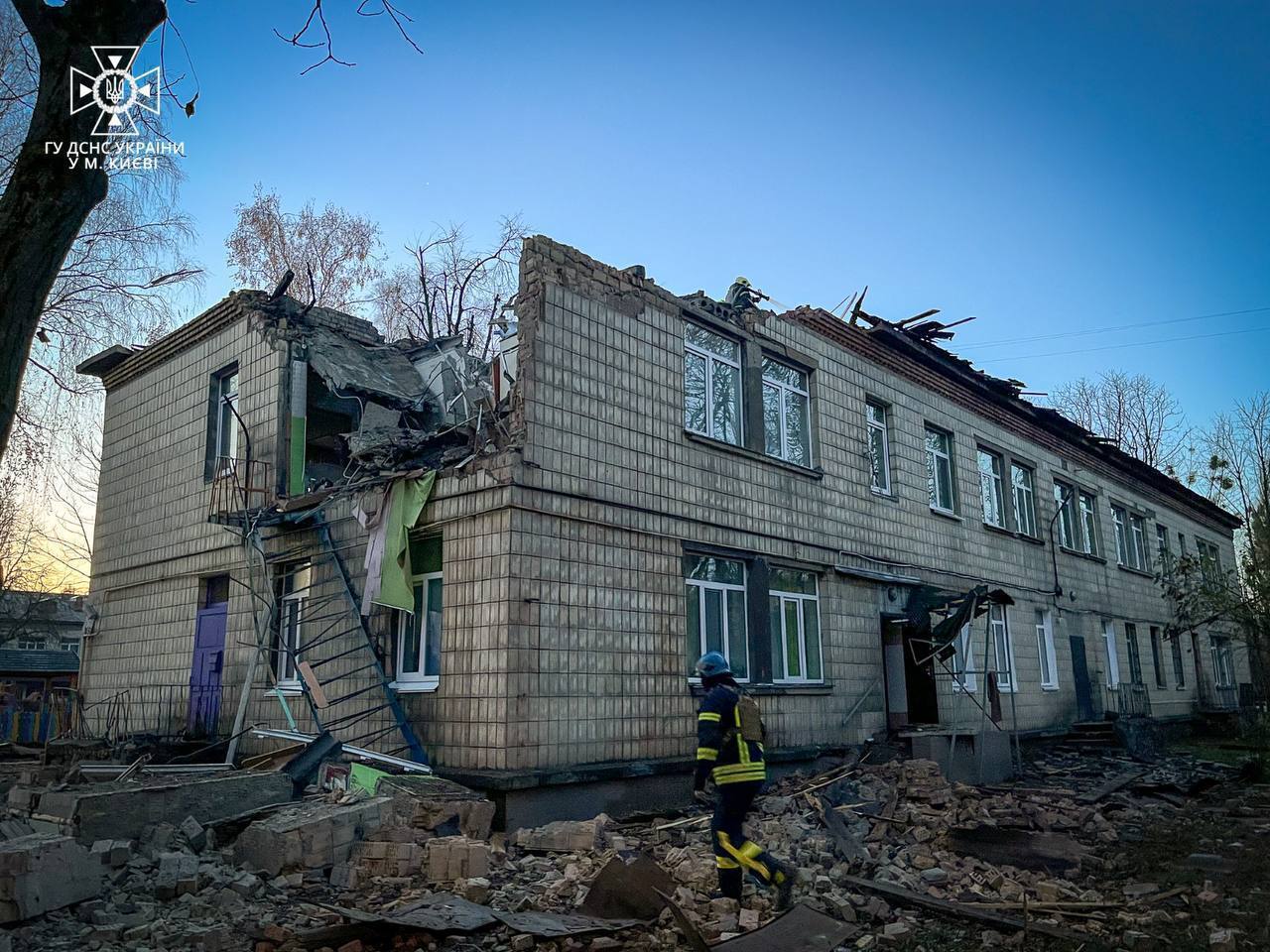Rosyjskie wojska zaatakowały Kijów Shahedami w rocznicę Hołodomoru: ponad 60 dronów zniszczonych nad stolicą, są ofiary