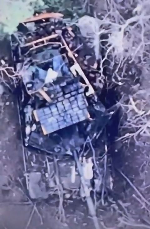 Ukraińskie Siły Zbrojne spalają ''niezwyciężony'' rosyjski czołg ''Proryw'' w obwodzie chersońskim. Zdjęcia i wideo