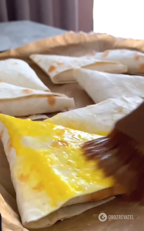 Sweet pita bread envelopes that are perfect for coffee