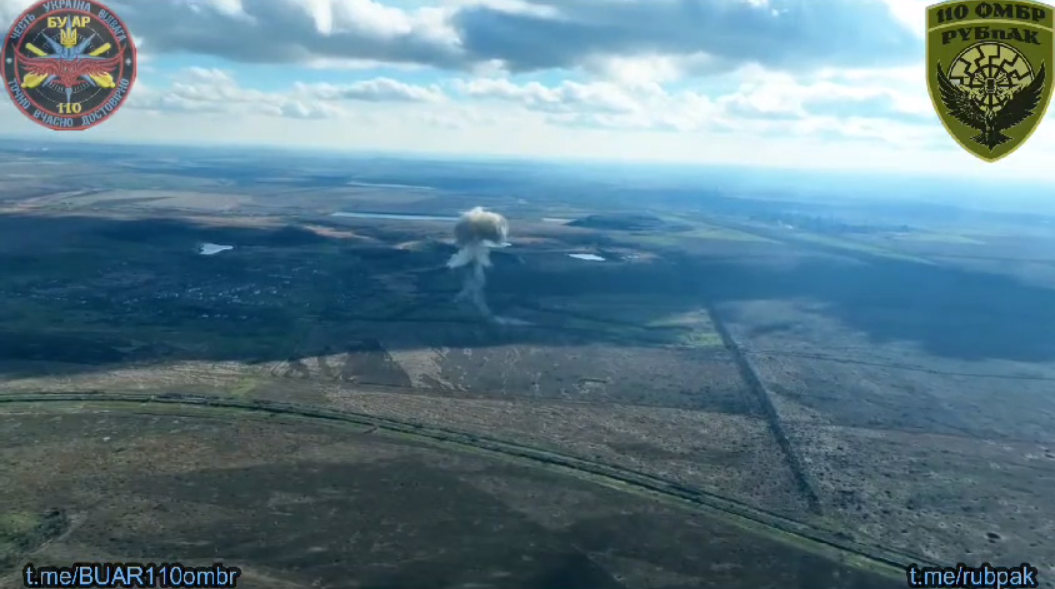 Smoke mushroom rose: the AFU spectacularly destroyed the field warehouse of the occupants near  Krasnohorivka. Video