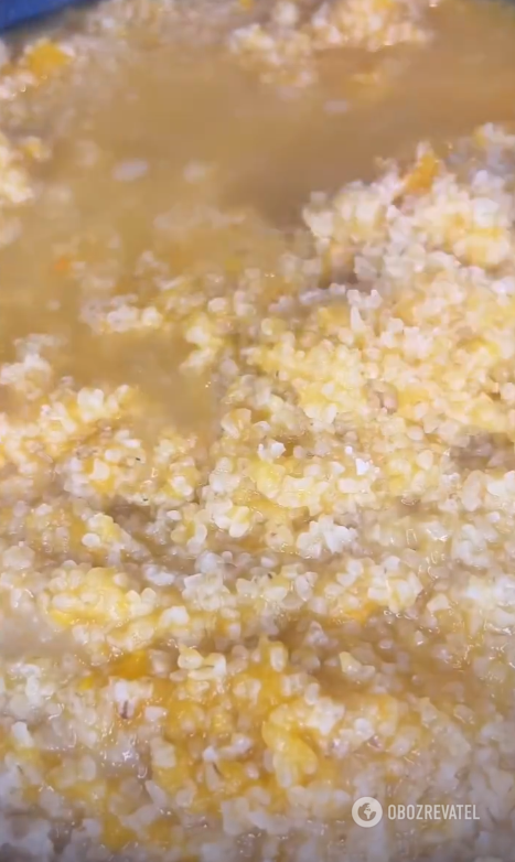 How to cook savory pumpkin porridge: with bulgur and cheese