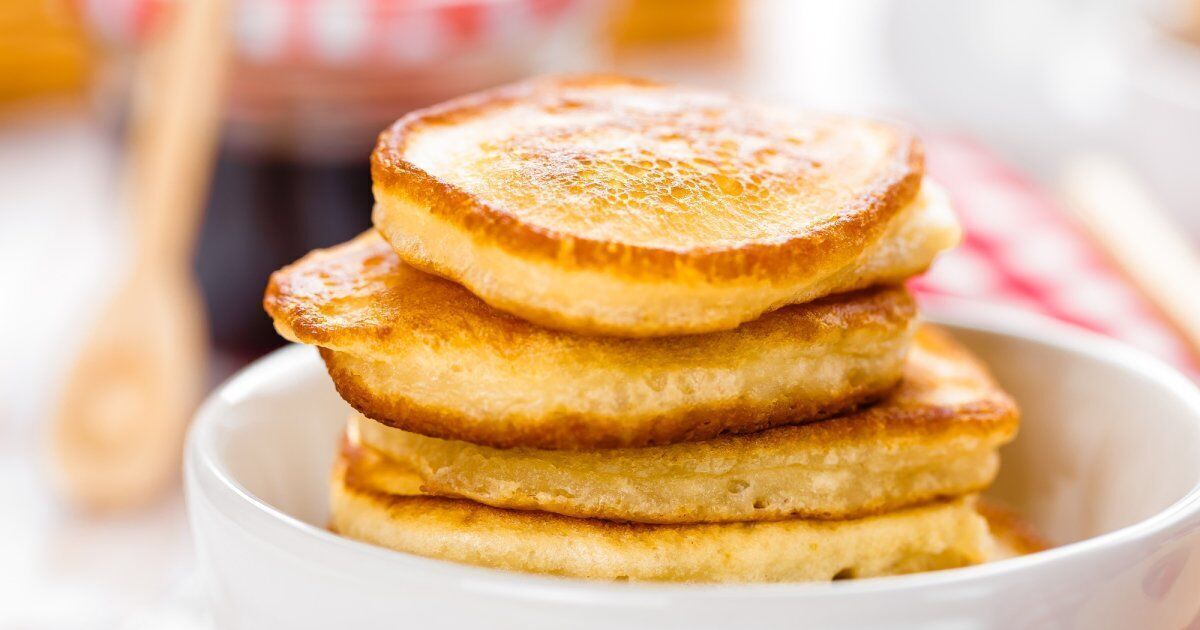 Delicious pancakes on kefir