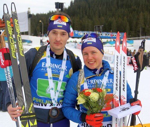 Ukraine's national team will dismiss two biathletes from the World Cup