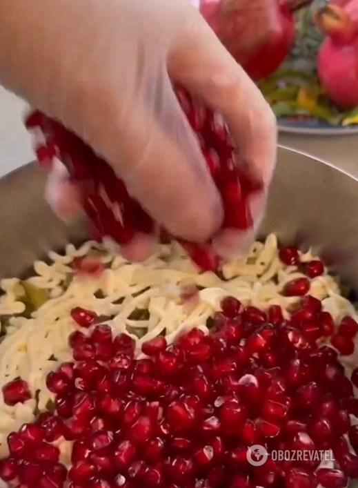 What tasty salad to prepare with pomegranate for the New Year: better than Olivier
