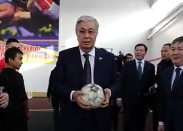 Tokayev's ''real football miracle'': Russia mocks the president of Kazakhstan