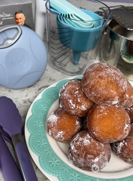 Gotowe pączki na Boże Narodzenie