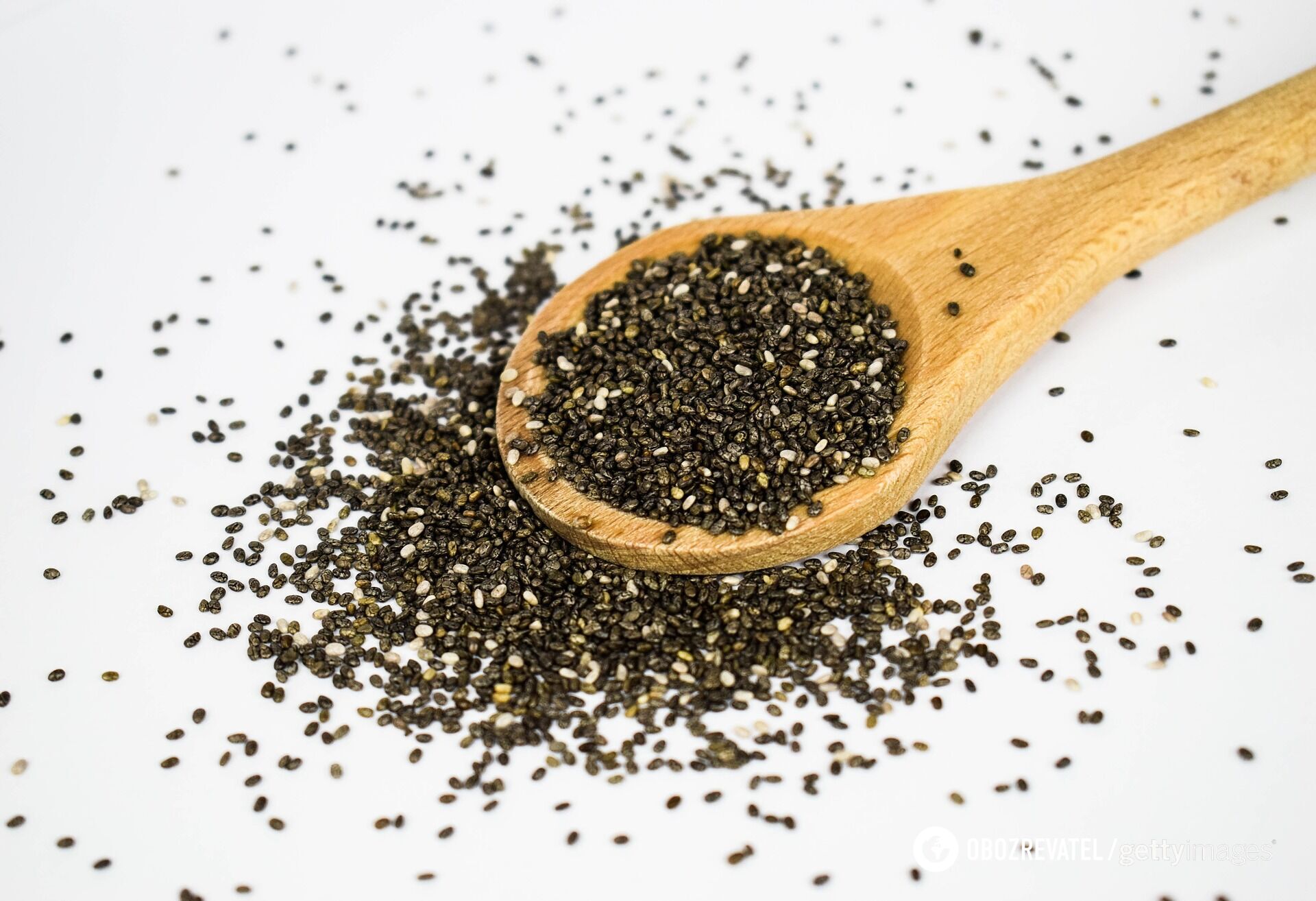 Poppy seeds for the dish