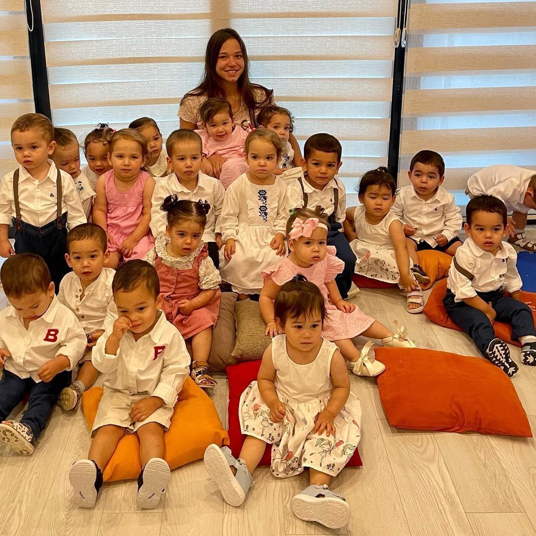The 26-year-old Georgian woman already has 22 children and is not going to stop: the family plans to have more than 100 descendants. Photo