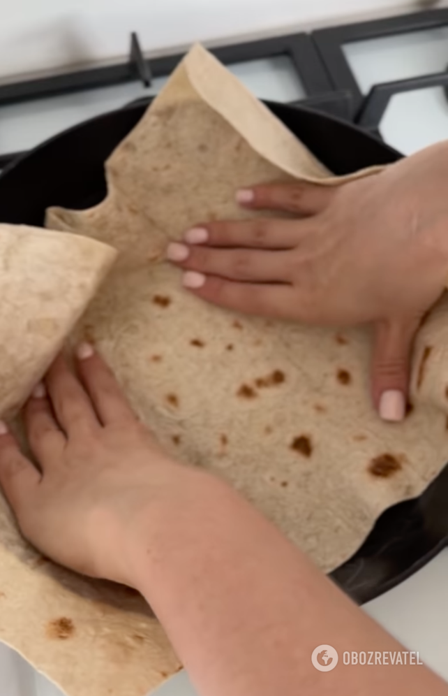 Pita bread for a dish