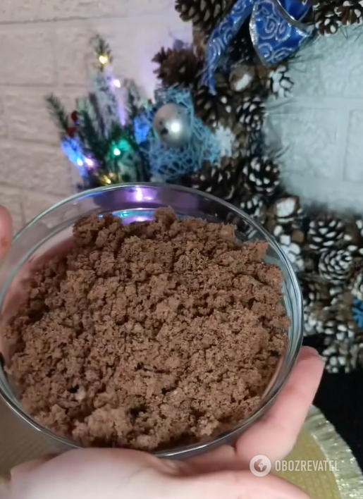 Elementary chocolate dessert in a bowl: easier than any cake