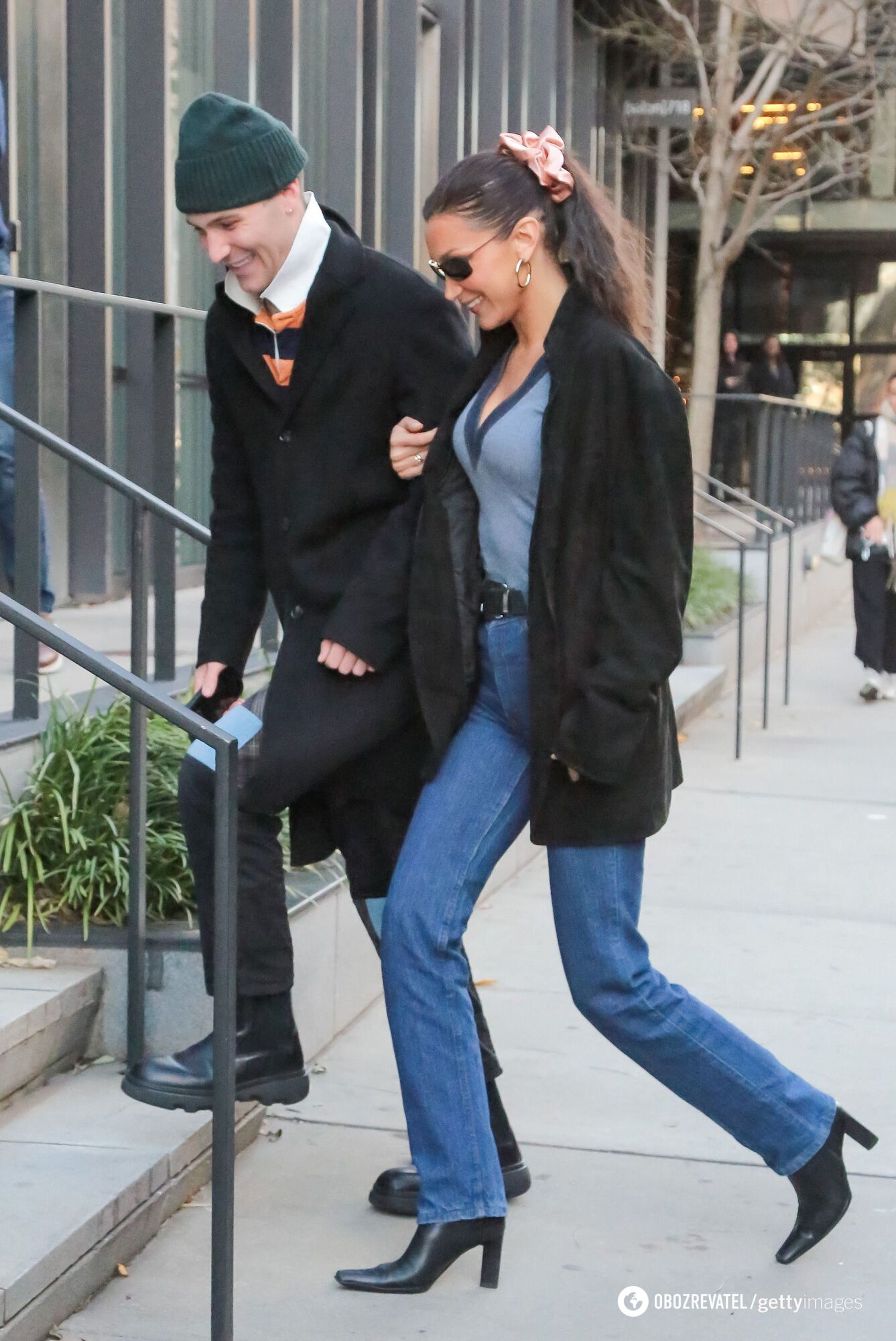 Supermodel Bella Hadid wears ''eternal'' jeans that will be everywhere in 2024. Photo