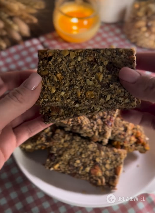 Healthy homemade bars without sugar and flour: what to make