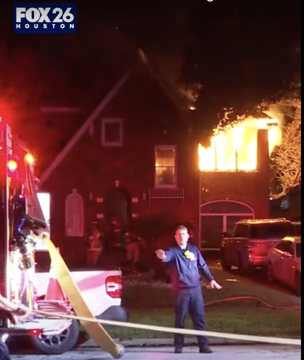 Beyoncé's childhood home caught fire on Christmas Day. Video
