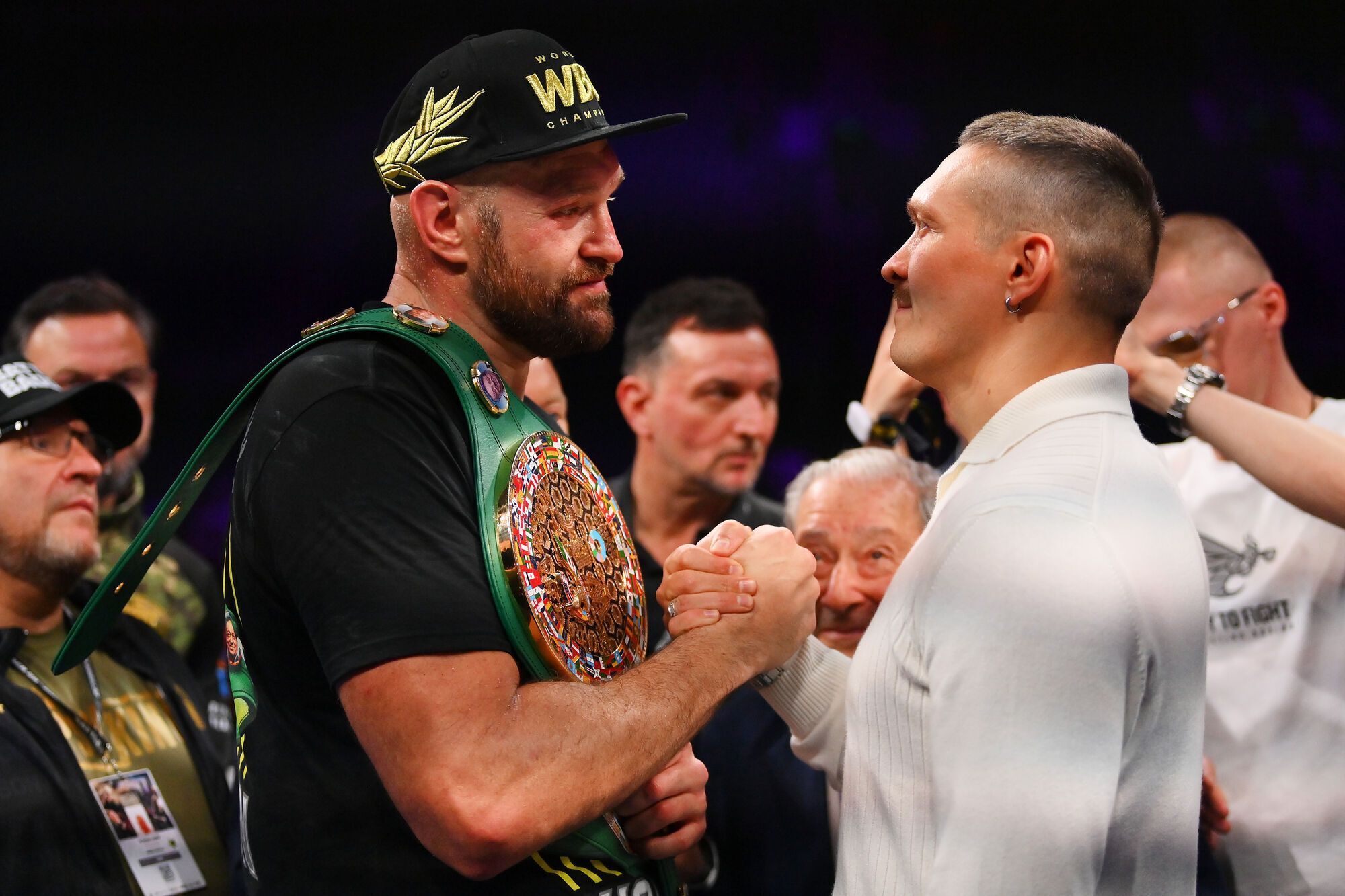 ''Has he aged overnight?'' Former world champion abruptly changes his forecast for Usyk-Fury fight