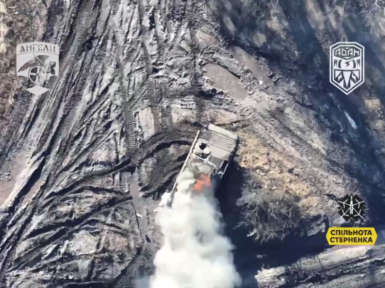 Ukrainian soldiers destroyed an enemy IFV with a kamikaze drone: the moment was shown online