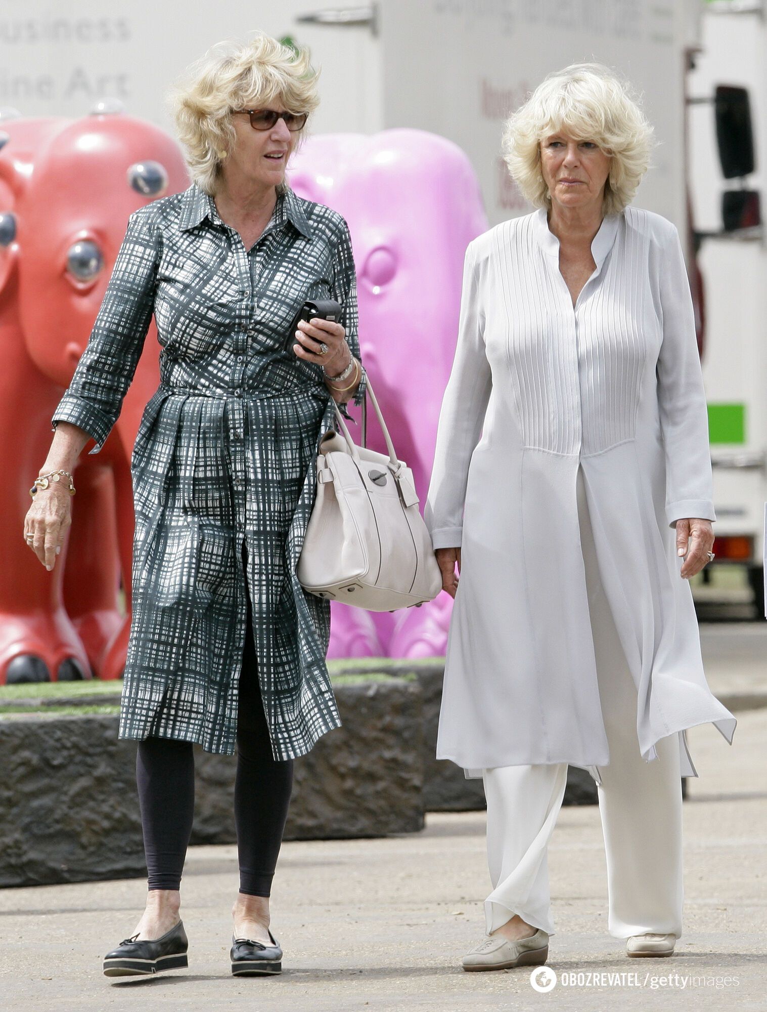 The Queen's 'Rock': what Camilla's younger sister, with whom she has an extremely strong bond, looks like