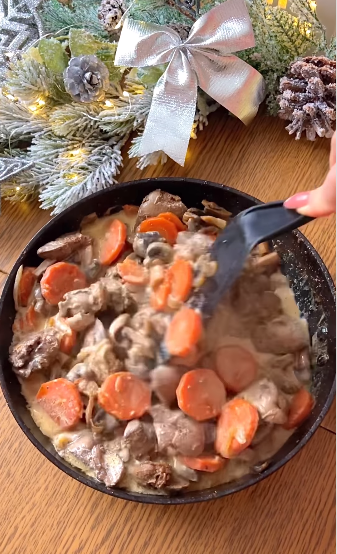 The best creamy pate with mushrooms for the New Year's table