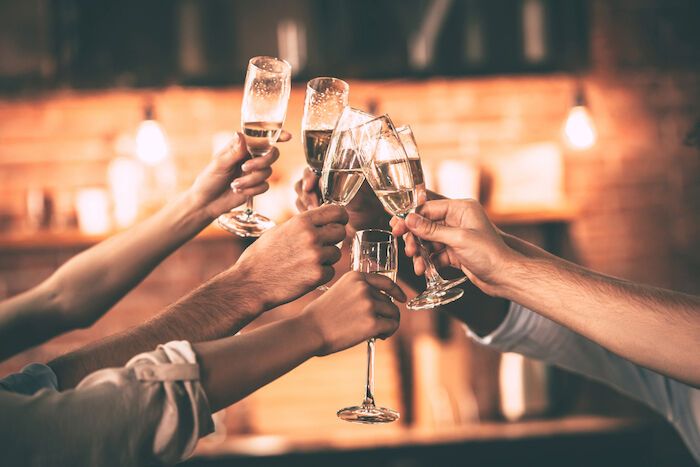 What alcohol is the most harmful to drink on New Year's Eve: it is better to give it up